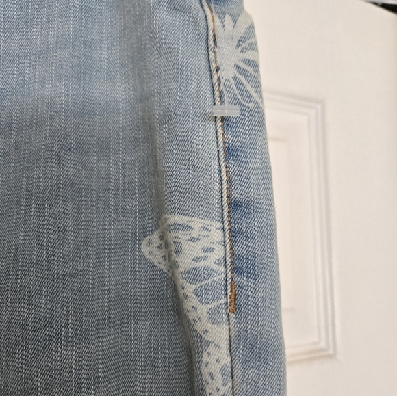 NWOT Junior No Boundaries  Light Blue Denim Bell Bottom Jeans Size M (7-9) - Picture 9 of 16